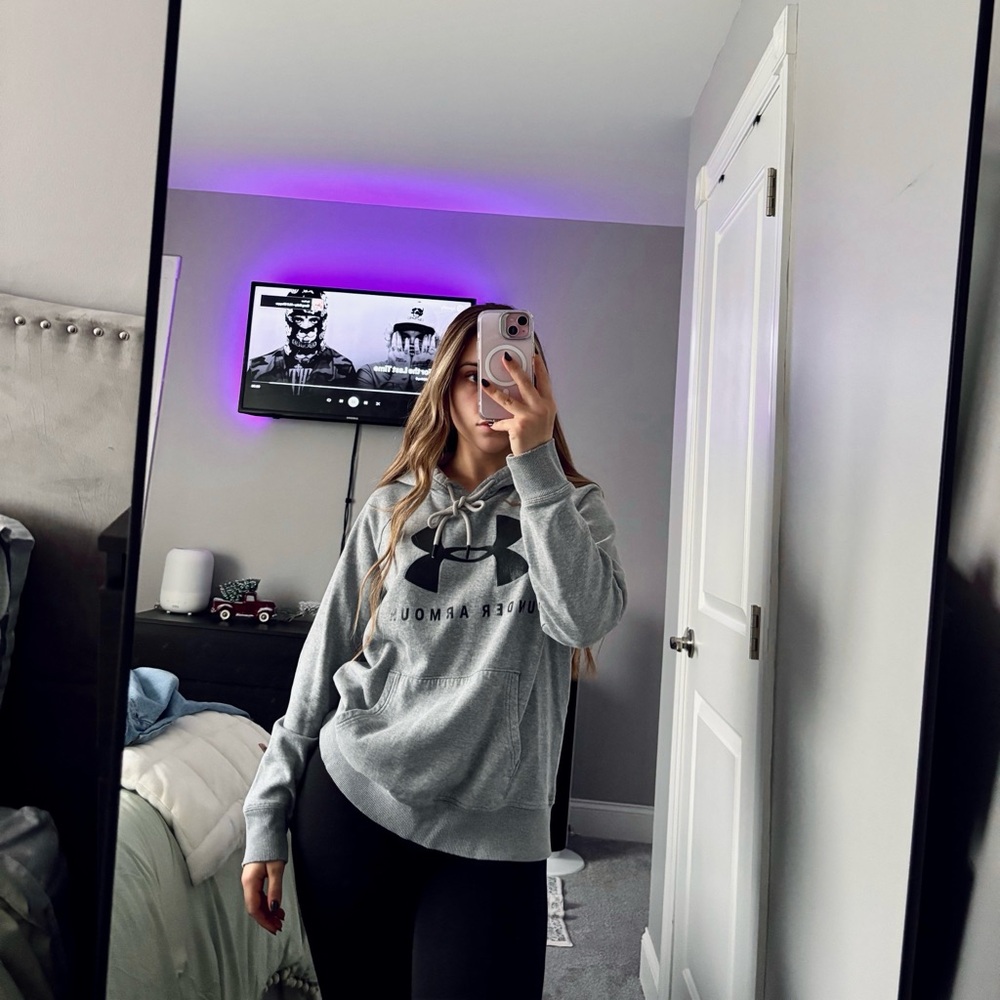 Under Armour Hoodie